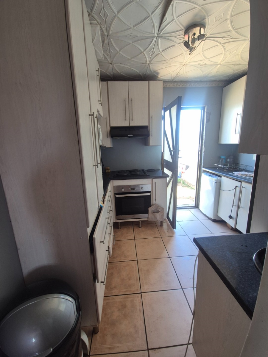 2 Bedroom Property for Sale in Motherwell Nu7 Eastern Cape